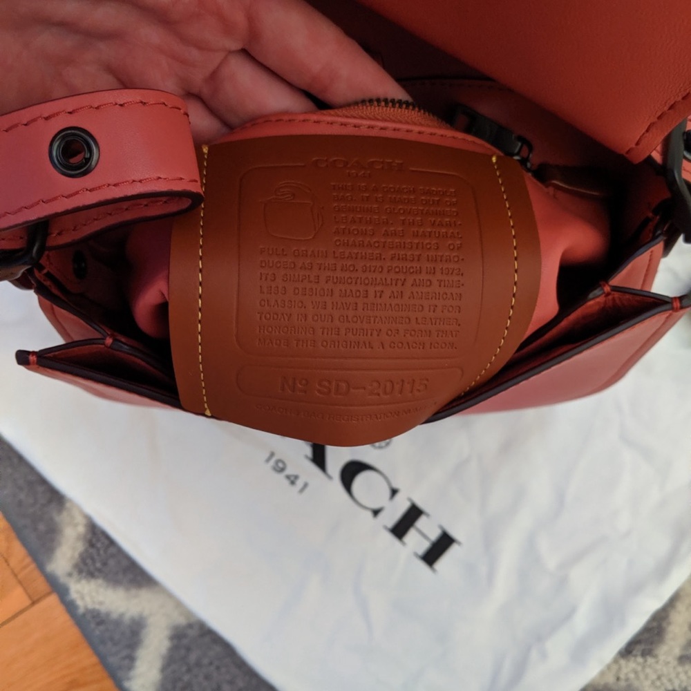 NWT Coach handbag - Picture 3 of 4